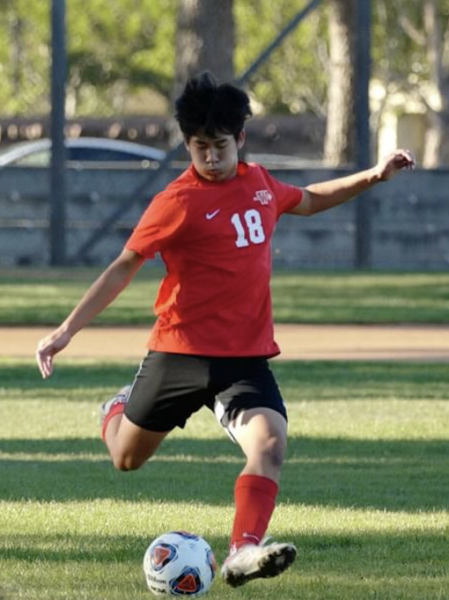 Senior Ryan Miao aims for the goal in his game against Crean Lutheran High School. 
(Photo curtesy of Ryan Miao) 